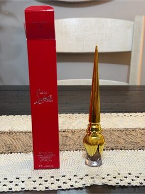 Christian Louboutin Metallic Gold Eye Colour with Signature Red Box